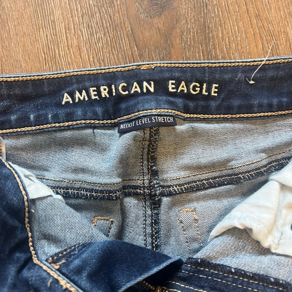 American Eagle womens MIDI jean shorts - Picture 4 of 6